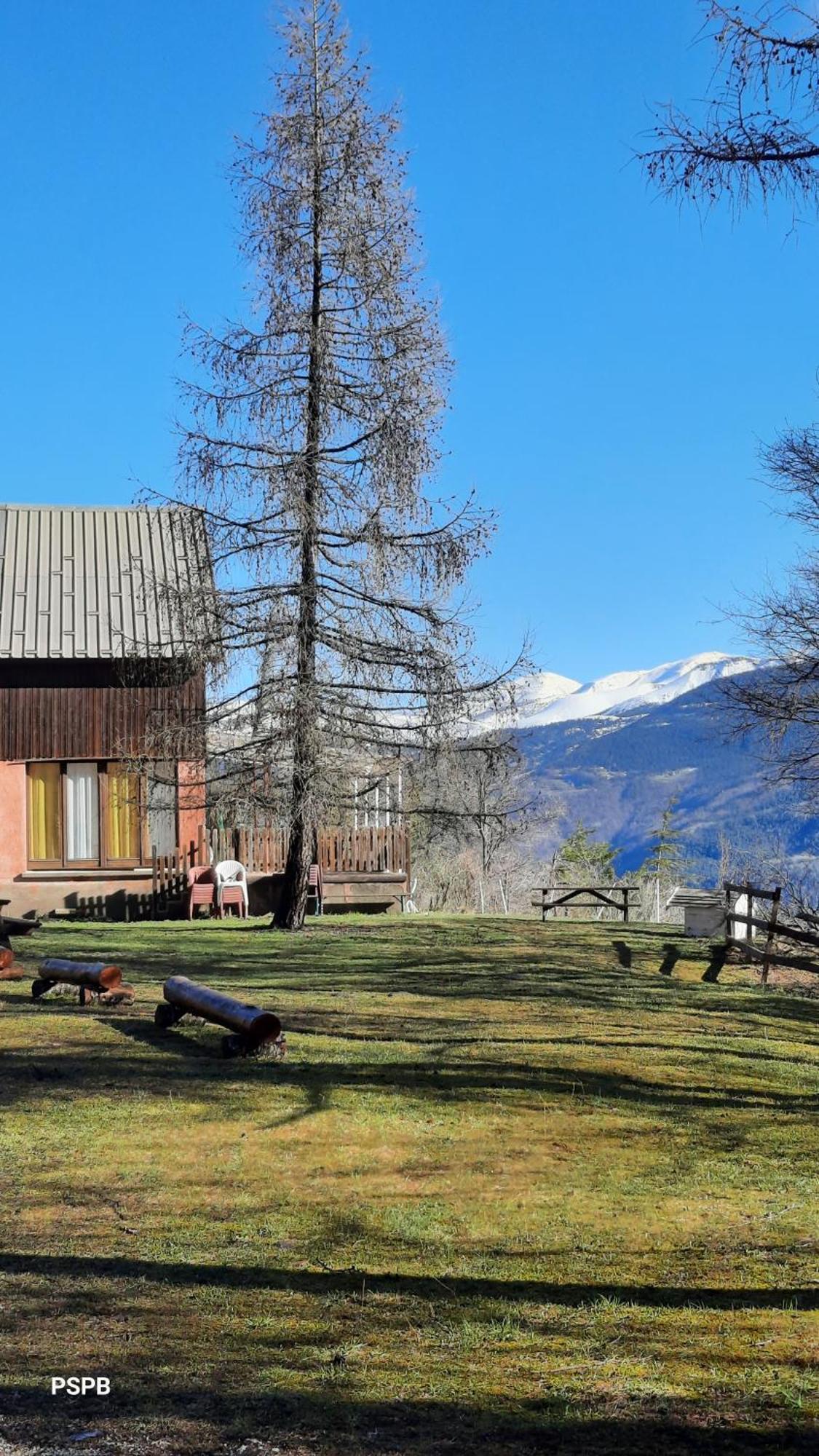 Hotel Refuge De Roncharel Annot Exteriér fotografie